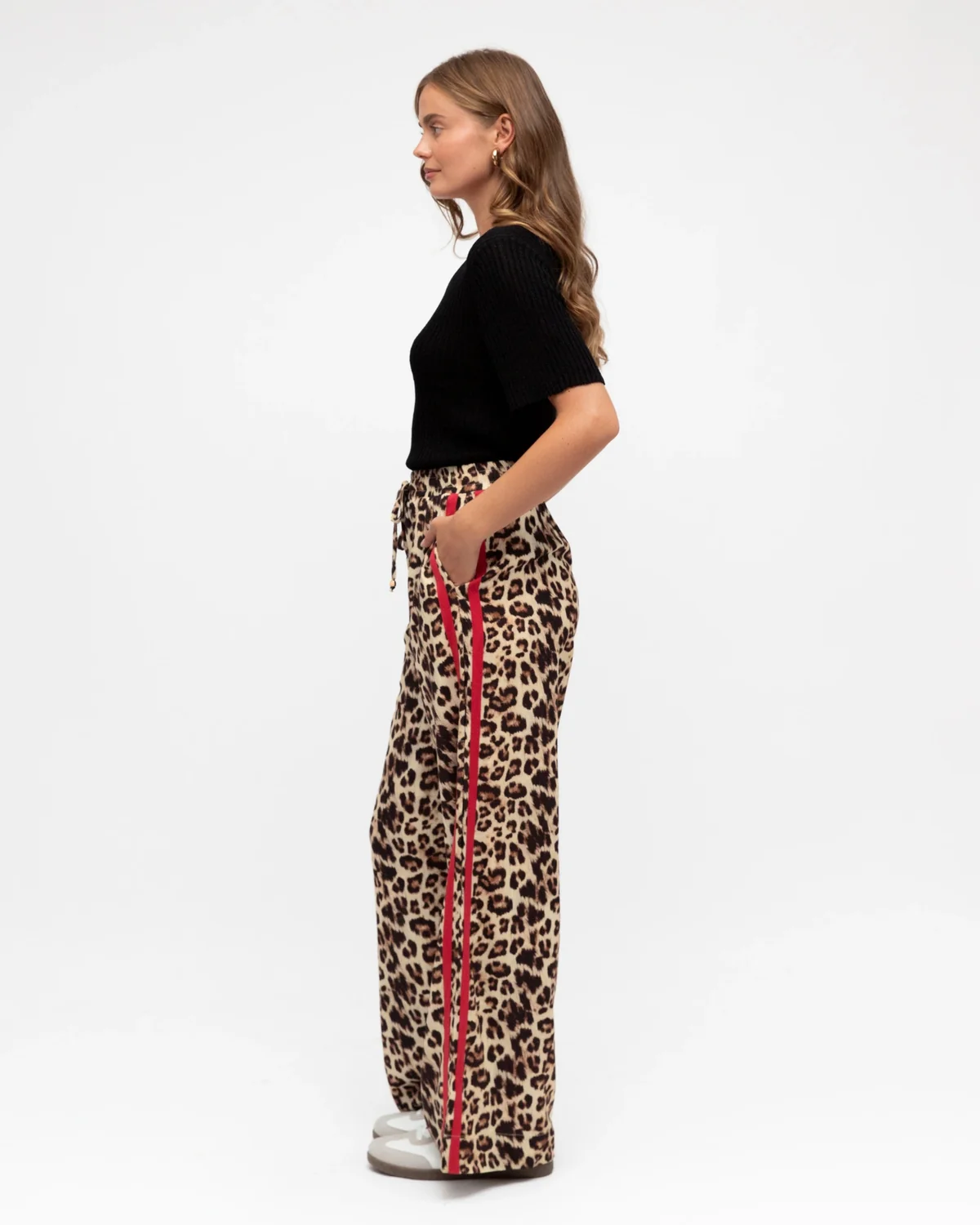 Scarlet Leopard Print Wide Leg Pants – Pants by Salt & Tide Co