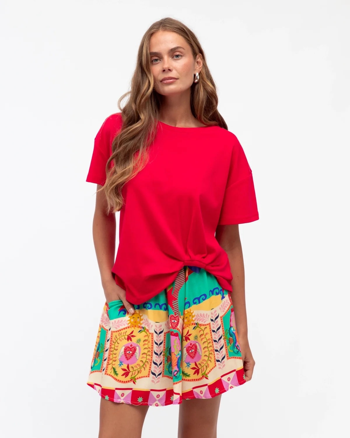 Easy Tuck Tee in Cherry Red – T-Shirt by Salt & Tide Co