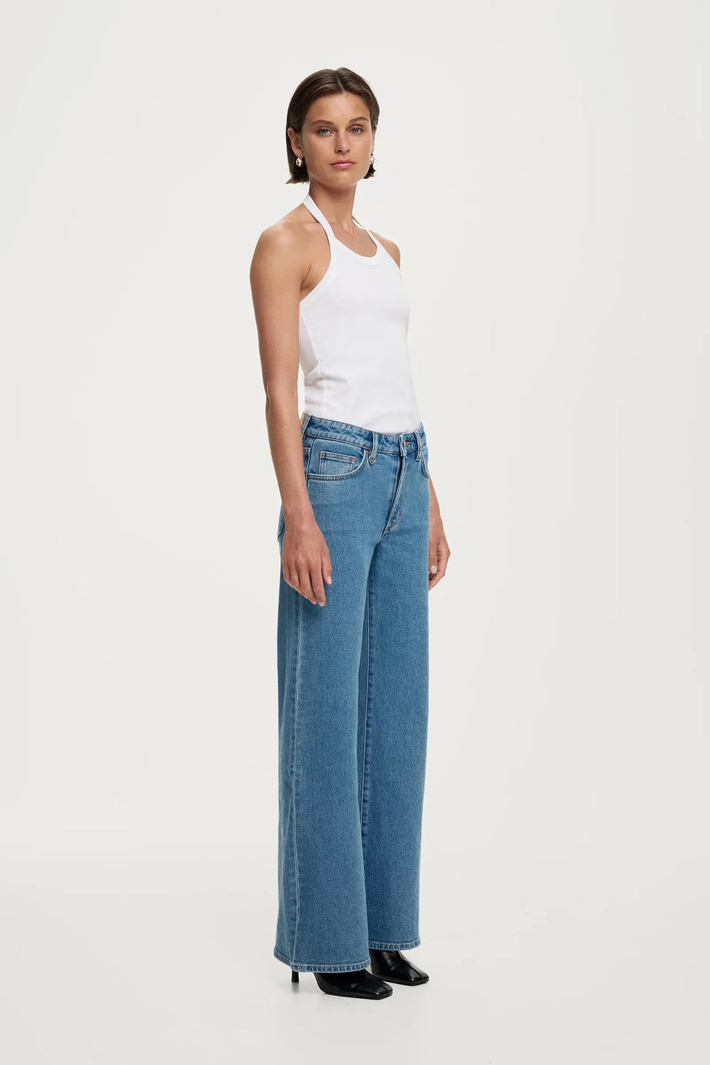 NEUW Eva wide leg jean in Florence mid vintage indigo, organic cotton stretch denim with tobacco contrast stitching