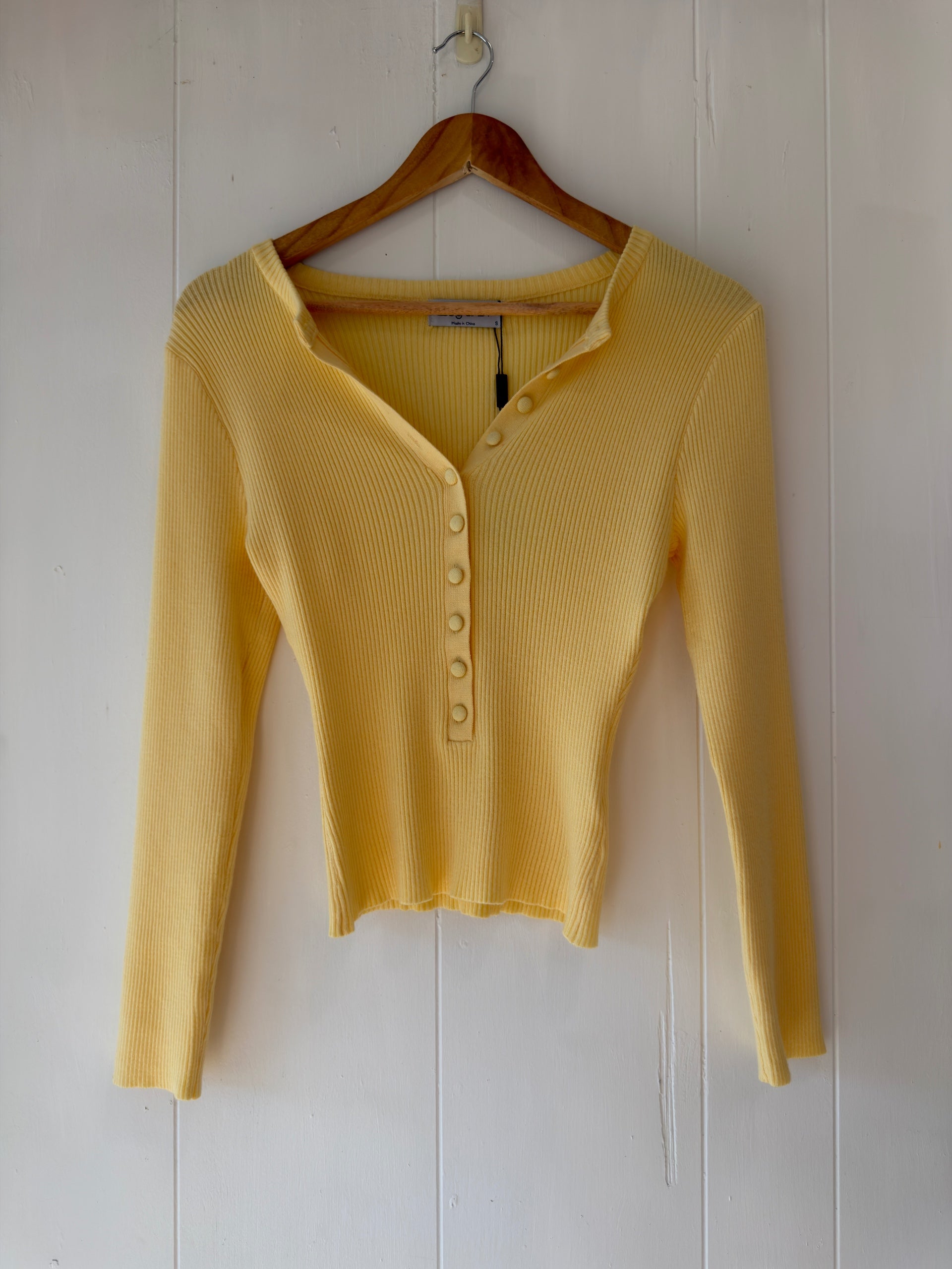 Button Up Knit Butter Yellow