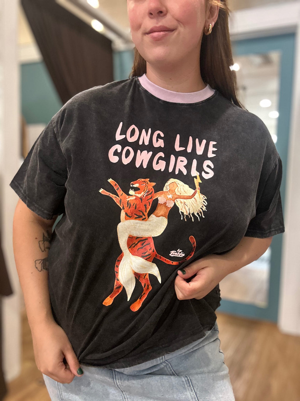 Long Live Cowgirls Graphic Tee in Acid Black – Tops by Salt & Tide Co